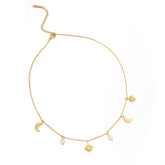 Goldene Halskette mit Sternanhänger